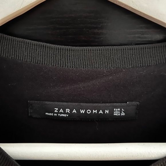 Long sleeve cotton shirt with sheer long overlay. - Picture 3 of 3